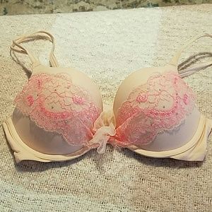 Push up bra